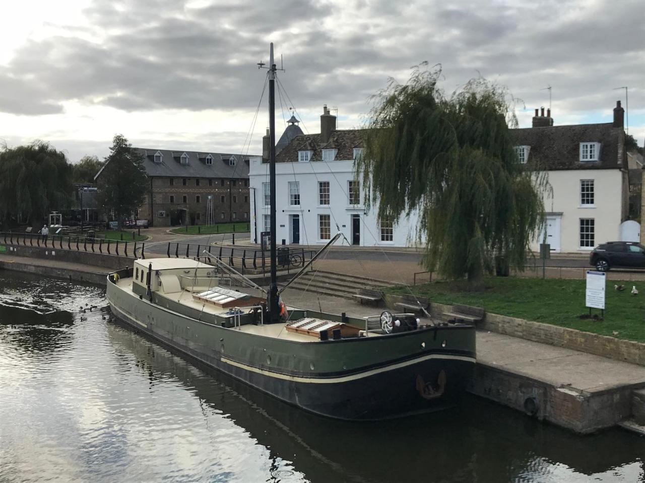 Hotel Barge Waternimf Ely Dış mekan fotoğraf